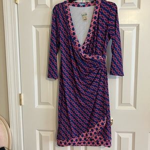 Chain link pattern dress